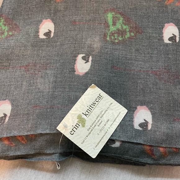 Erin Knitwear Sheep/Trees Scarf NWT - Picture 3 of 8